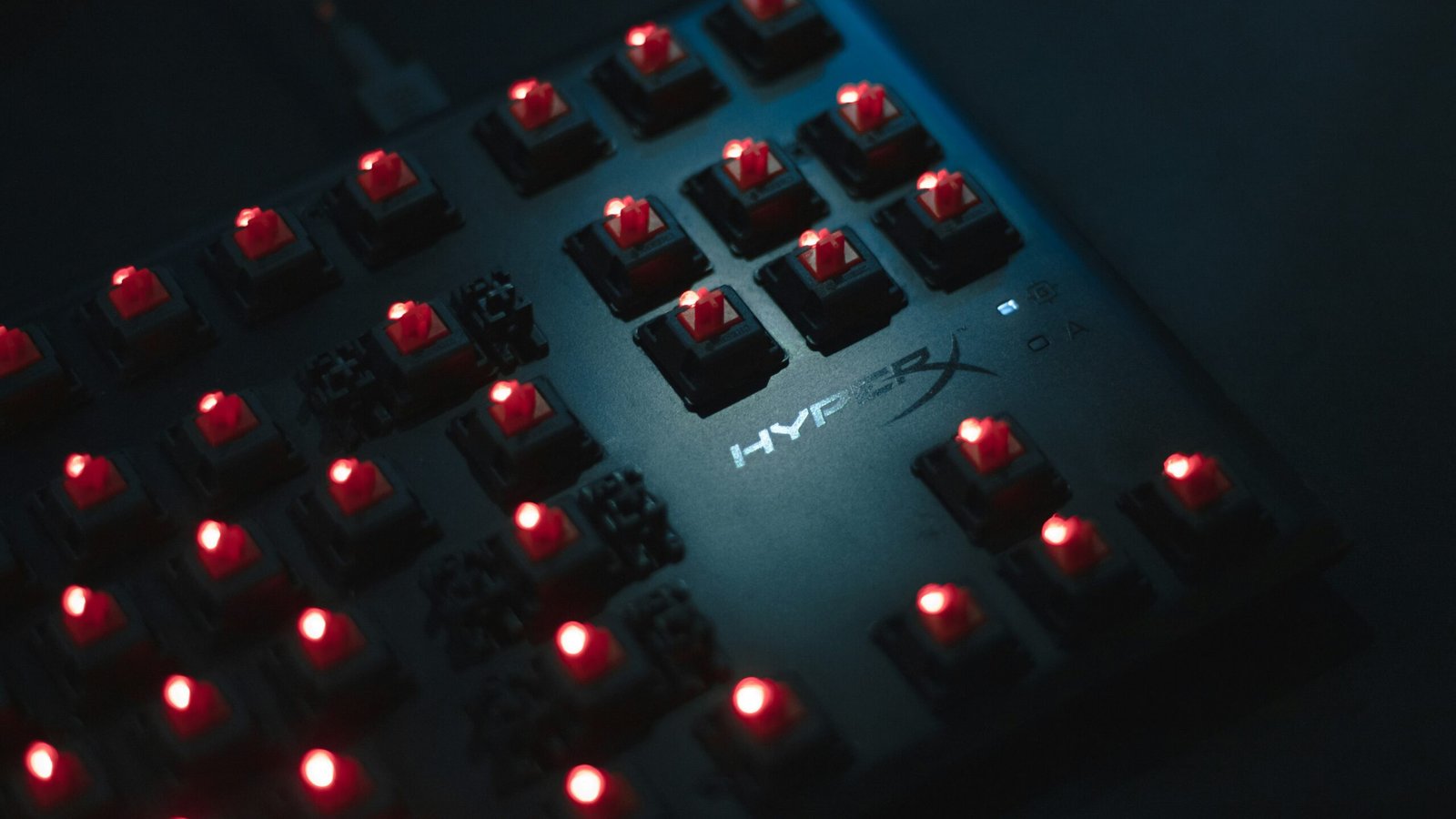 Teclados Mecânicos Magnéticos: O Fim dos Switches Tradicionais e a Revolução no Cenário Gamer